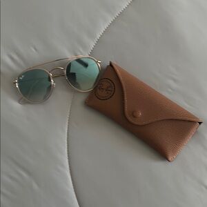 Ray-Ban Gold Frame Green Lens Sunglasses